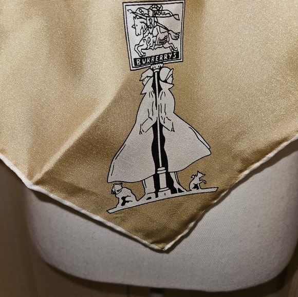 Authentic Vintage Burberry Scarve - Picture 3 of 5